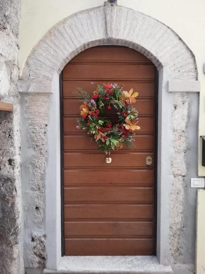 Vacanze Da Tiffany - Marmore Falls Terni Exterior photo